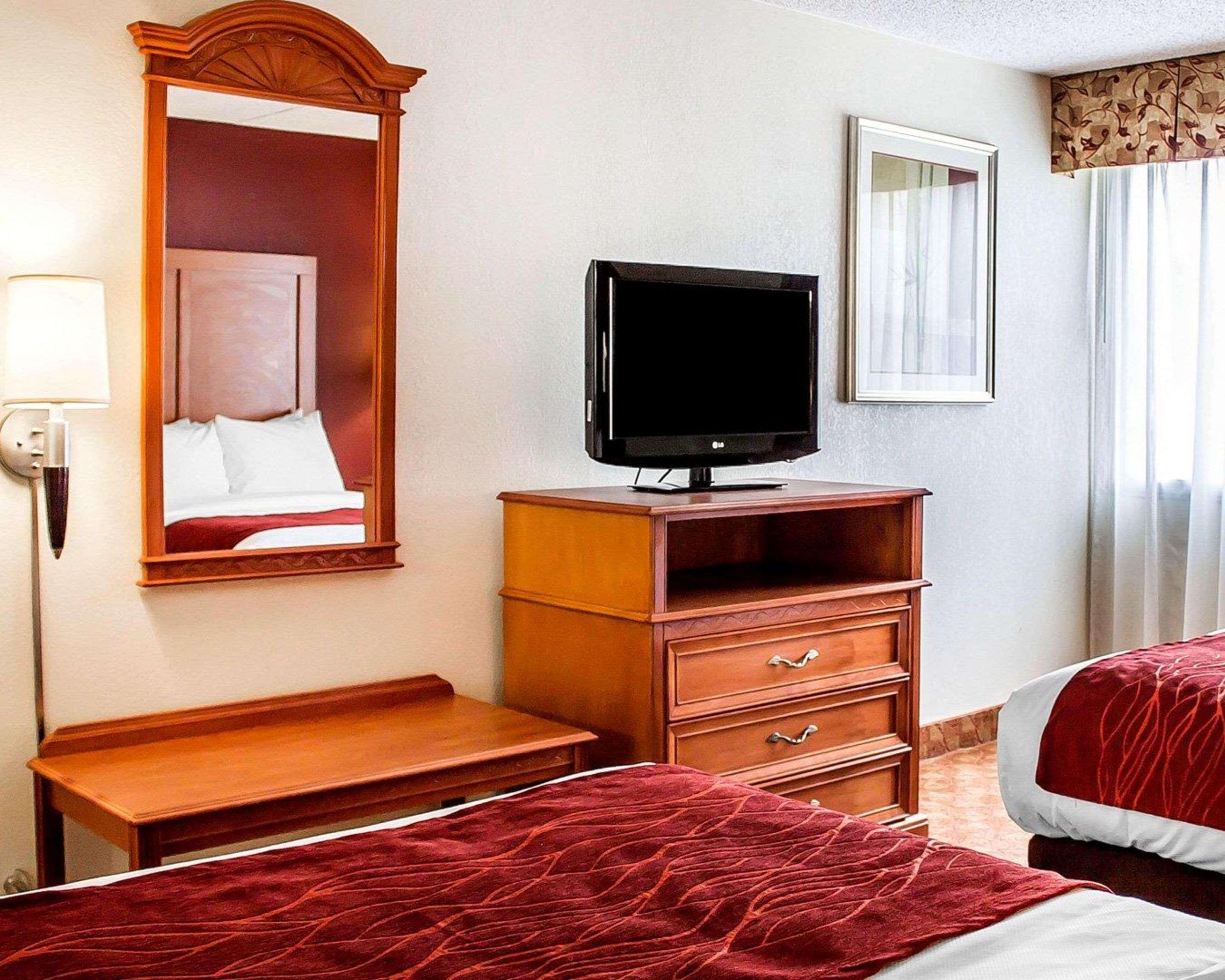 Quality Inn Lima Extérieur photo